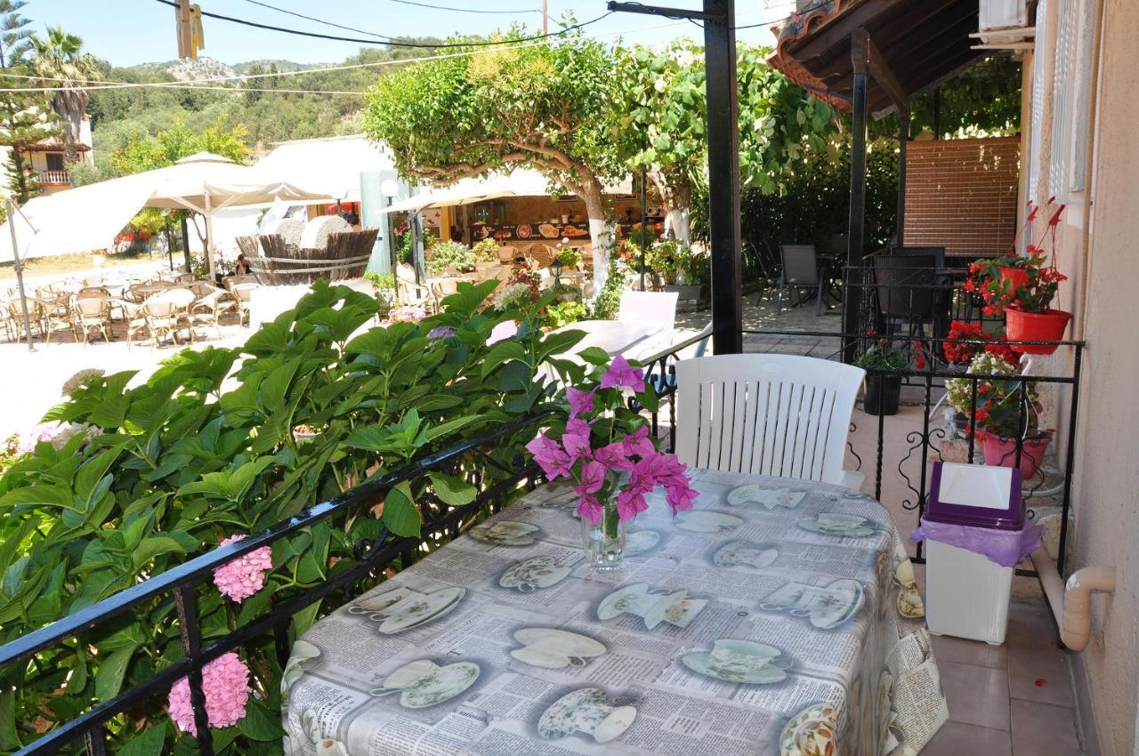 Achilleas Rooms Sivota  Luaran gambar